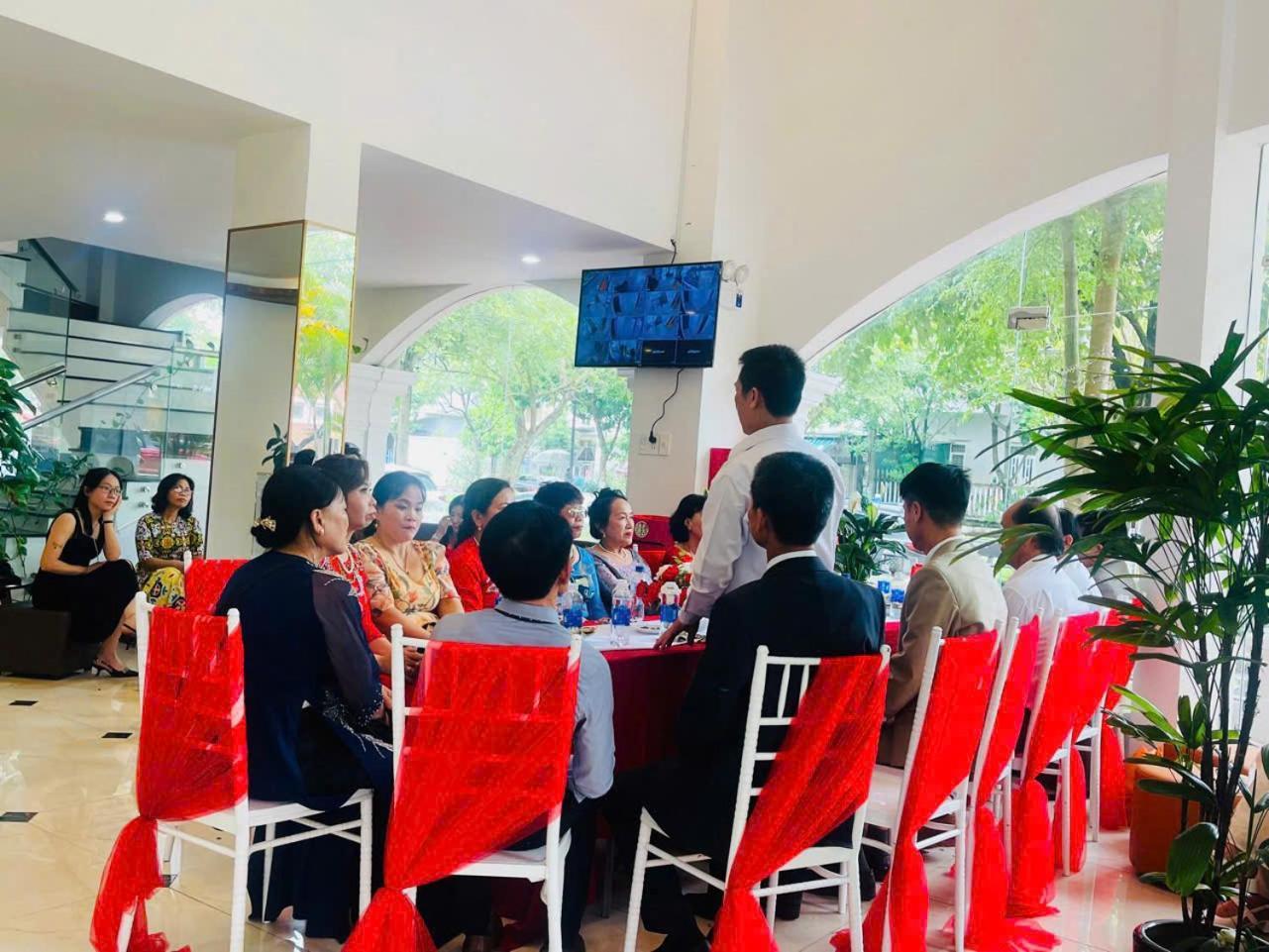 Khach San Romo Hotel Quảng Ngãi Eksteriør billede